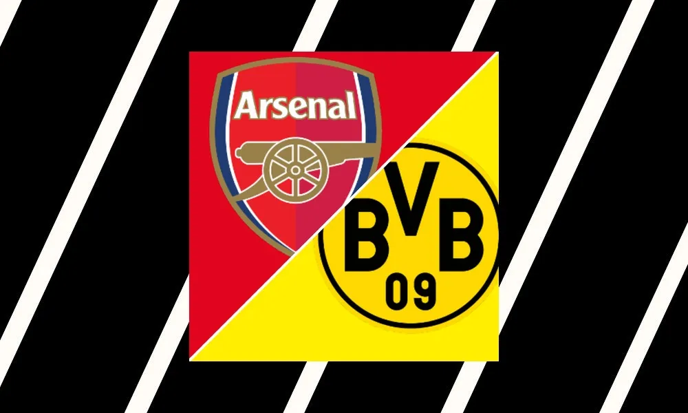 Pemain Borussia Dortmund merayakan gol ke gawang Arsenal dalam ajang Emirates Cup