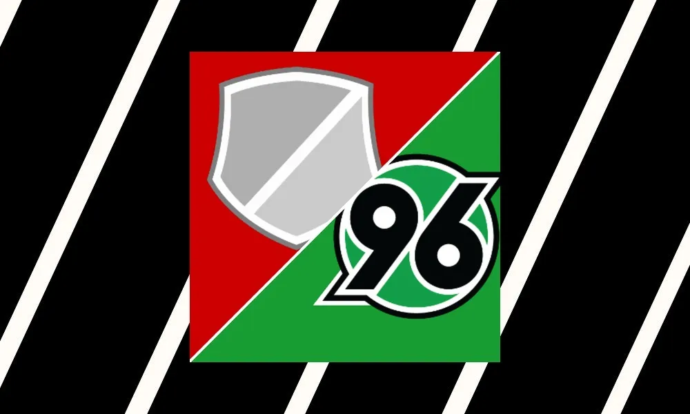 Pemain Energie Cottbus merayakan gol kemenangan atas Hannover 96 di Stadion Der Freundschaft