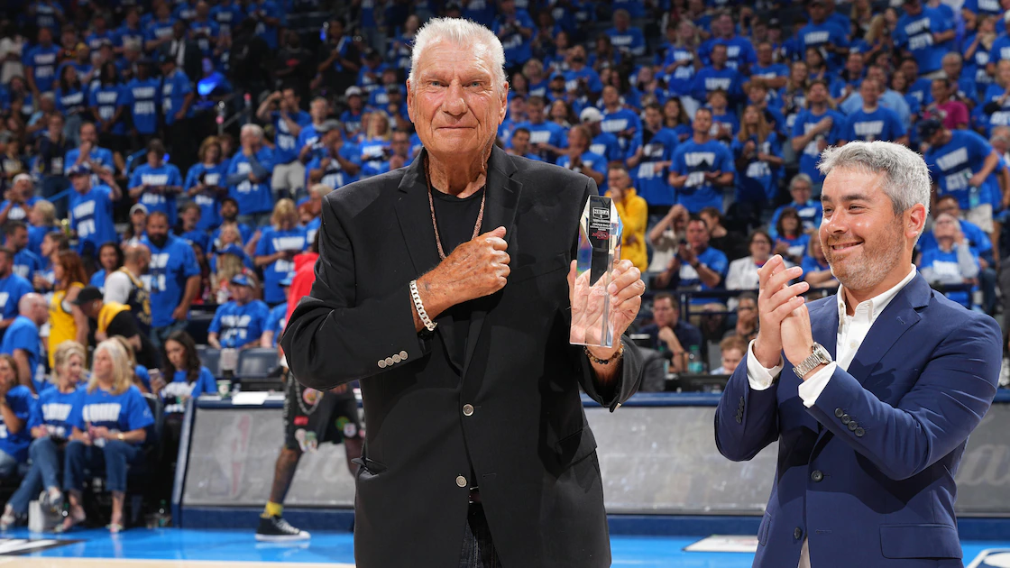 Legenda NBA dan Hall of Famer Don Nelson yang meninggal dunia pada usia 86 tahun