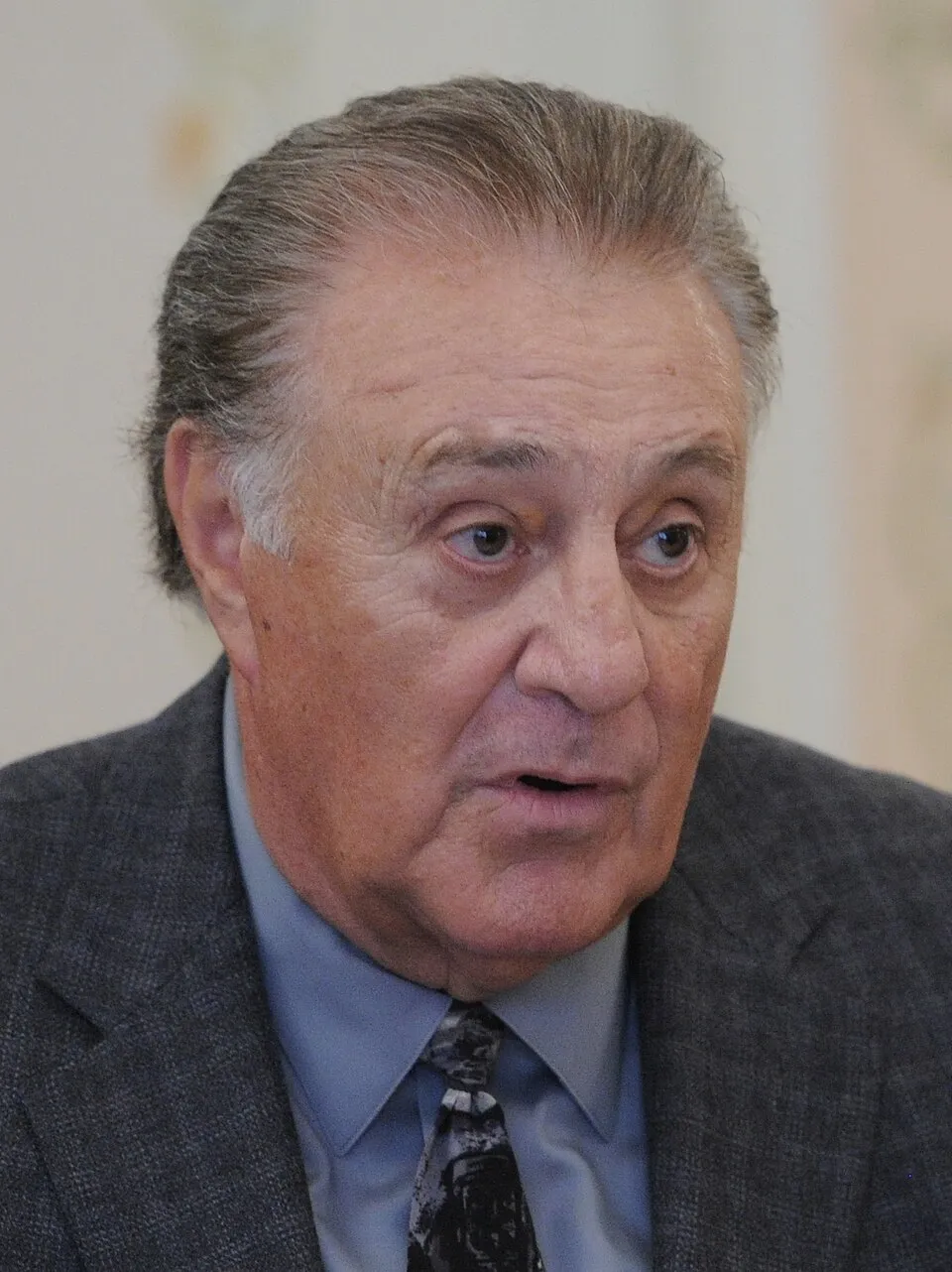 Profil Phil Esposito legenda hoki es NHL dan pendiri Tampa Bay Lightning