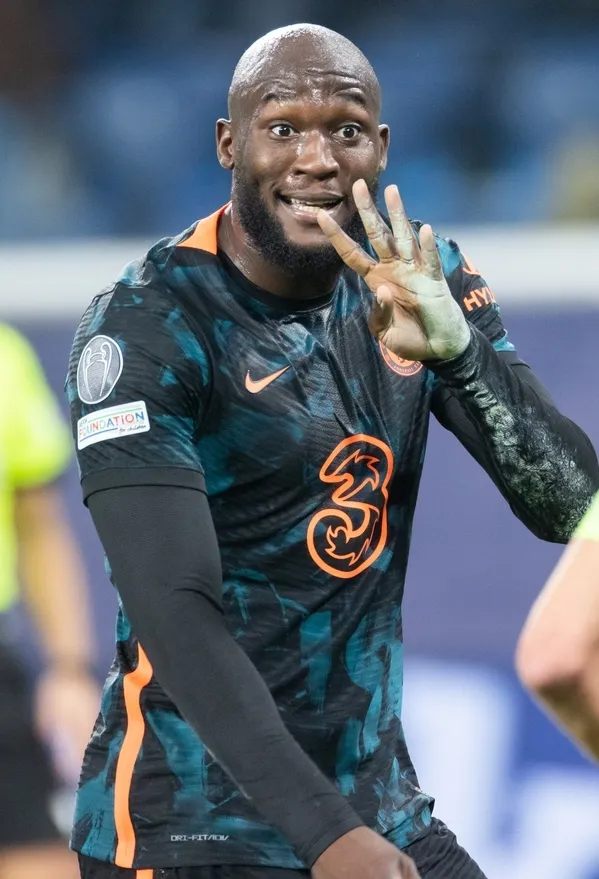 Romelu Lukaku penyerang Timnas Belgia dan Napoli dalam laga kompetitif
