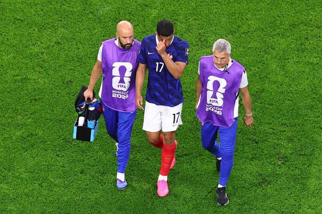 Bek Arsenal William Saliba mengalami cedera punggung saat membela Prancis